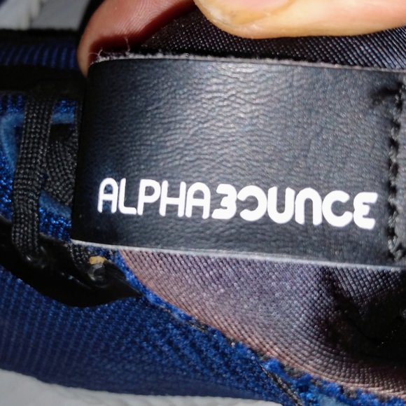 Size 10 adidas AlphaBounce Plus Collegiate Navy BW0542 Super Clean MSRP 139.00 - Picture 5 of 7